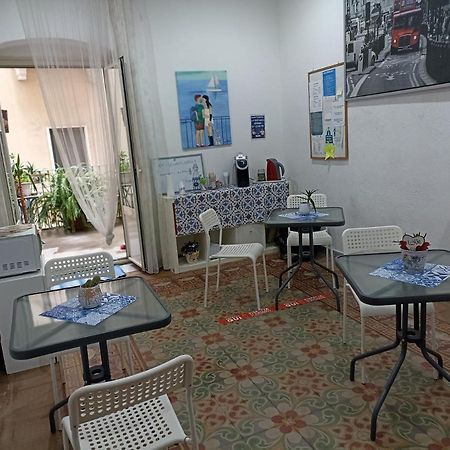 Al Molo Sant'Eligio Hotell Taranto Exteriör bild