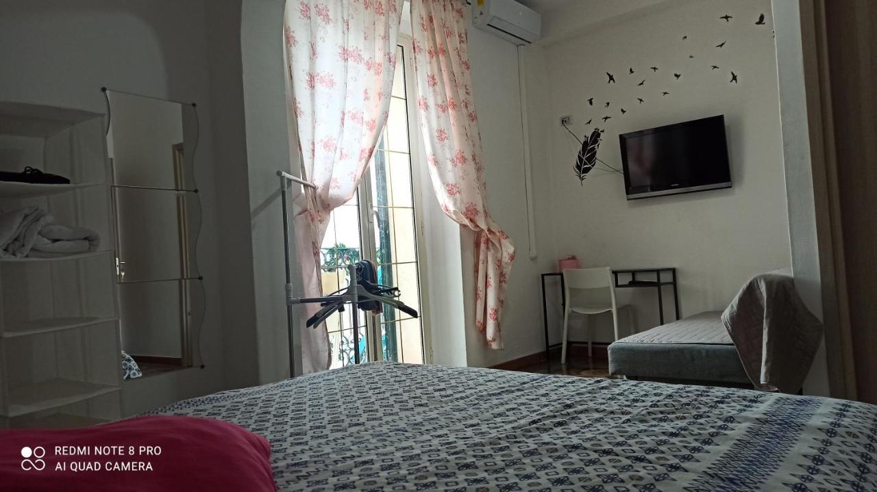 Al Molo Sant'Eligio Hotell Taranto Exteriör bild