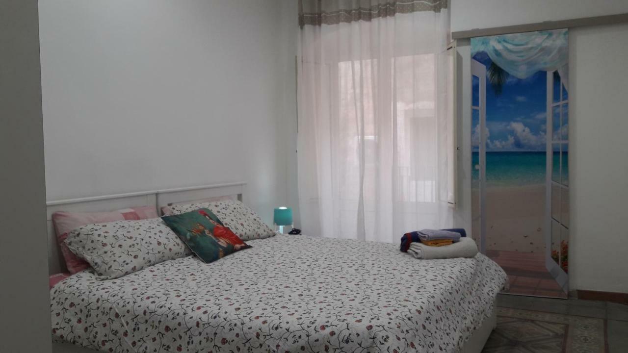 Al Molo Sant'Eligio Hotell Taranto Exteriör bild
