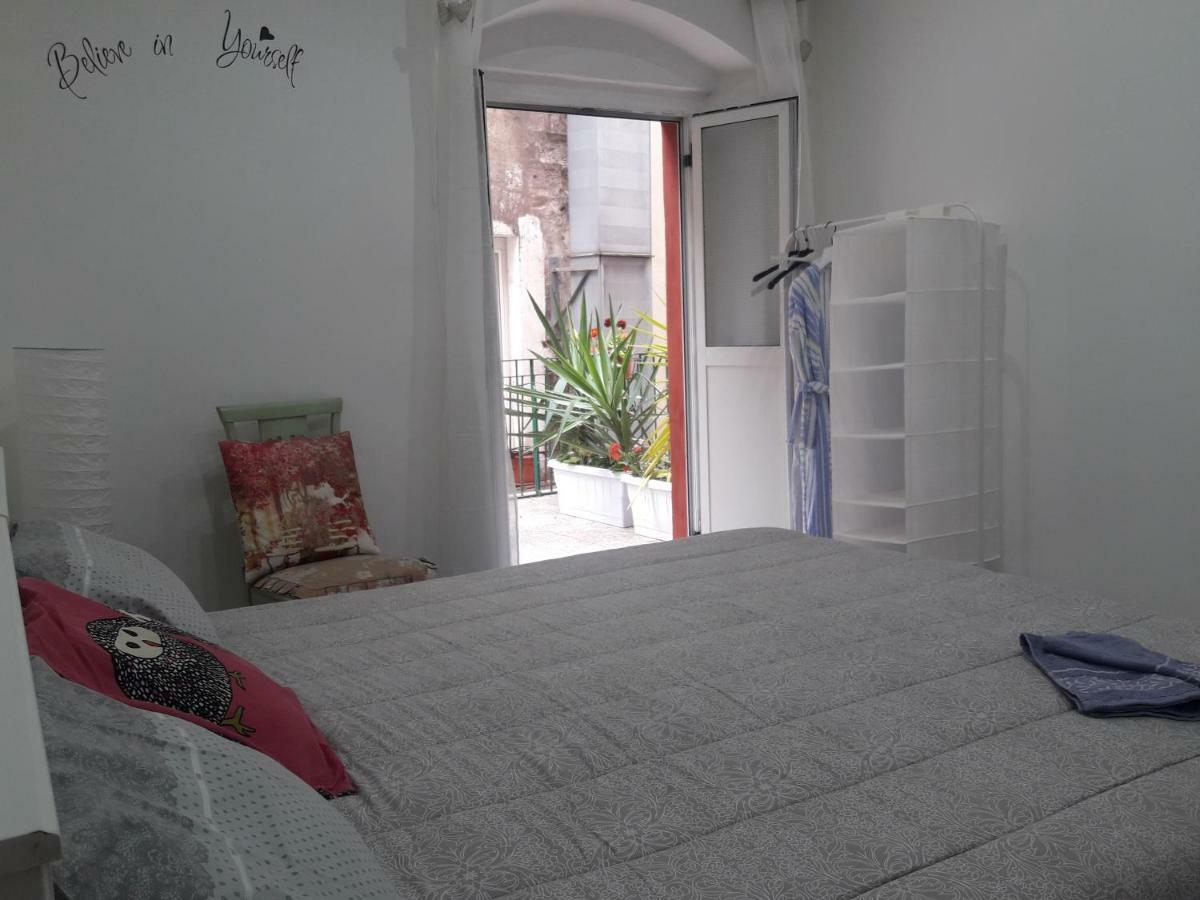 Al Molo Sant'Eligio Hotell Taranto Exteriör bild
