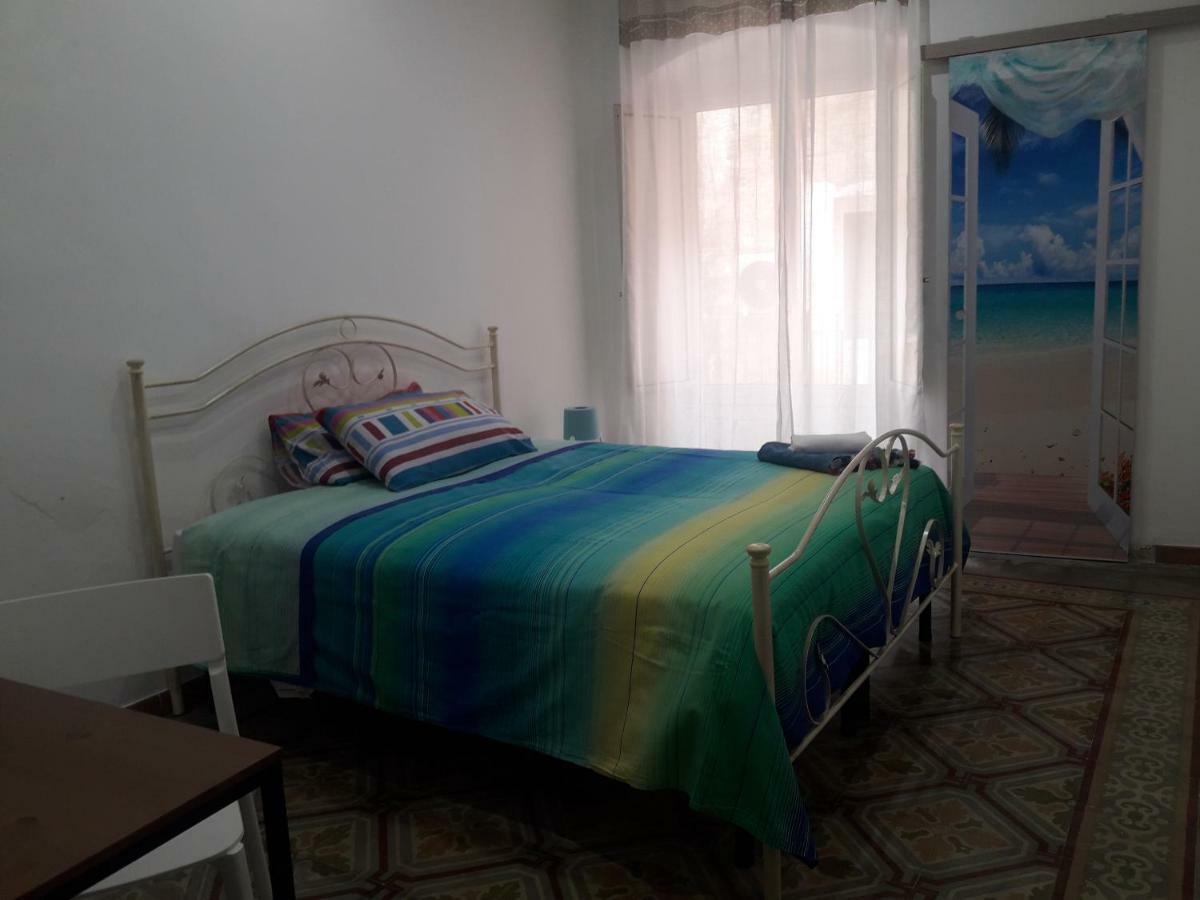 Al Molo Sant'Eligio Hotell Taranto Exteriör bild