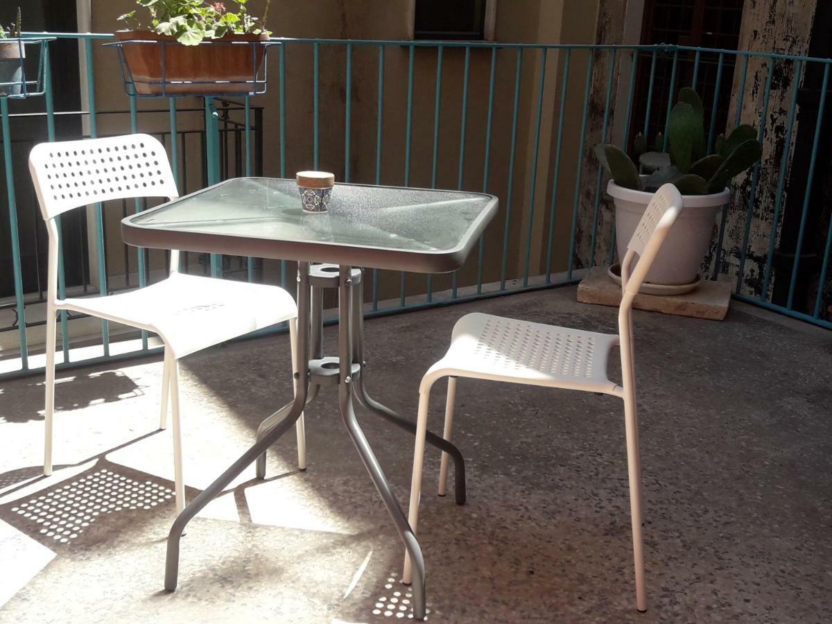 Al Molo Sant'Eligio Hotell Taranto Exteriör bild